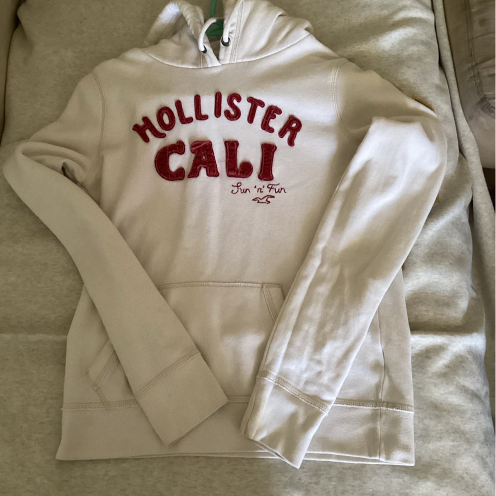 Hollister sweatshirt